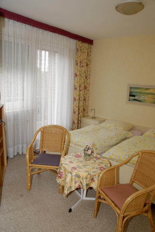 Pension Familie Schwarz GbR Alhausen Zimmer foto